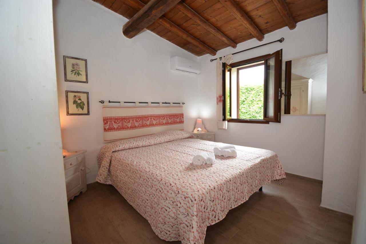 Appartamento Maestrale San Teodoro  Exterior photo